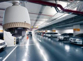 Kamera CCTV yang ditempatkan di tempat parkir mungkin tidak dapat menghentikan kejahatan yang sedang berlangsung. Tapi i 